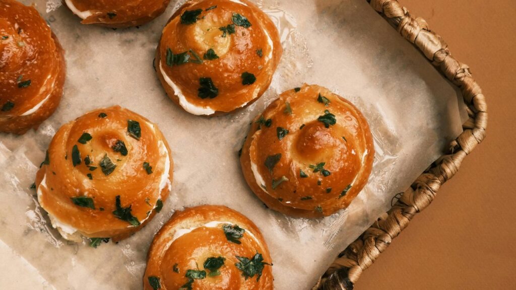 The History Behind Bagel Rolls