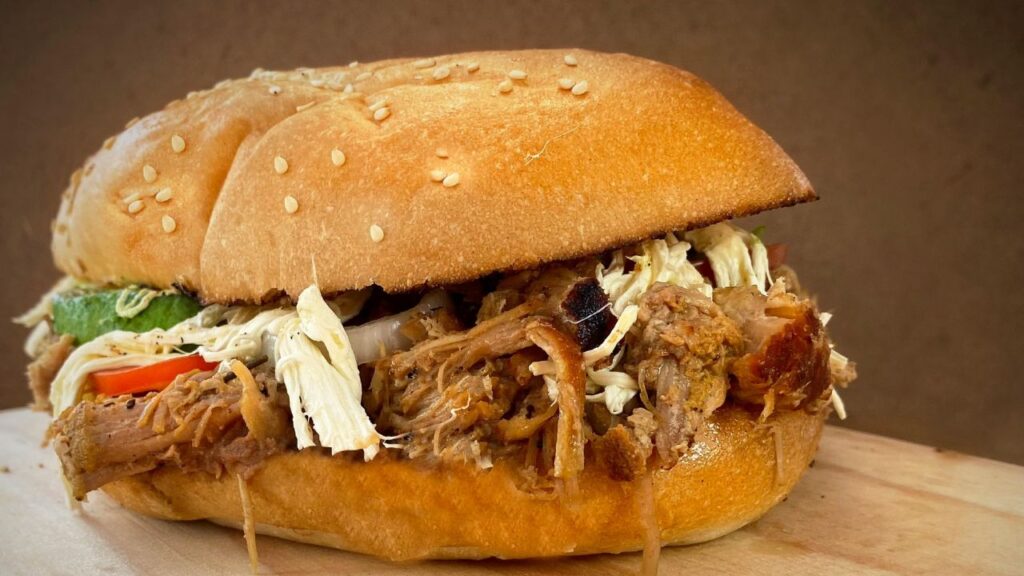 Choosing the Right Bun for Your Torta