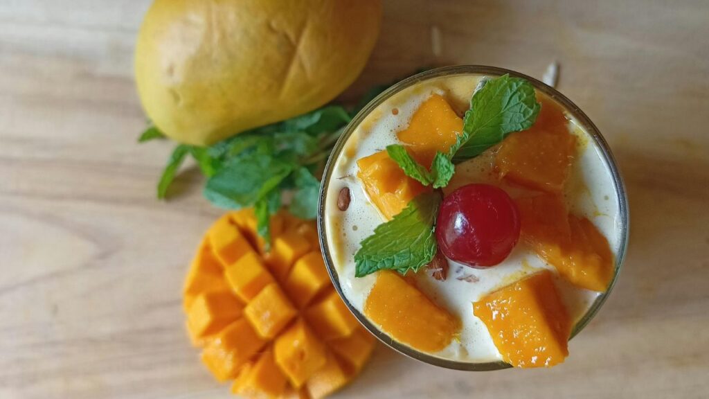 Mango – A Sweet and Healthy Food with M