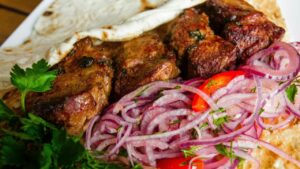 Read more about the article Ballpark Onions A Flavor Boost Every Fan Loves